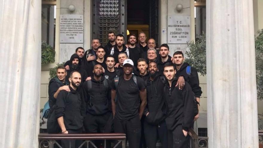 Στον δρόμο της επιστροφής