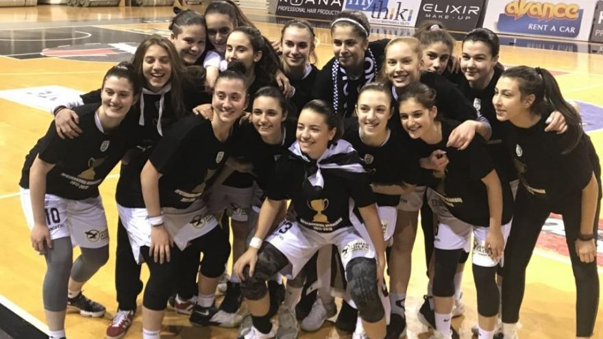 Μόνο υπερηφάνεια για τις νεάνιδες!
