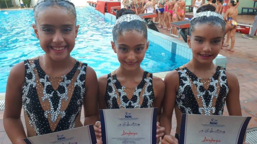 «Ασημένιες» οι μικρές χορεύτριες!