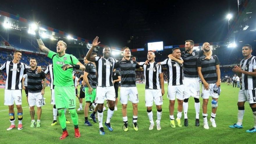 «Το μέλλον είναι δικό μας...» (Pic)