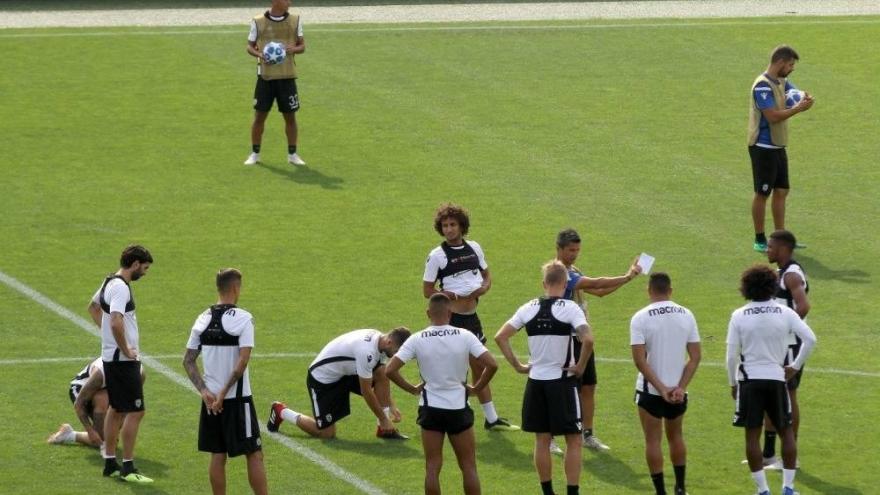Γεμάτο οπλοστάσιο, τα πλάνα του Λουτσέσκου