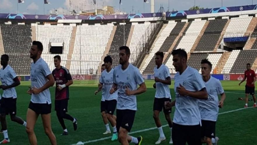 Σχολίασε Τούμπα η Μπενφίκα!