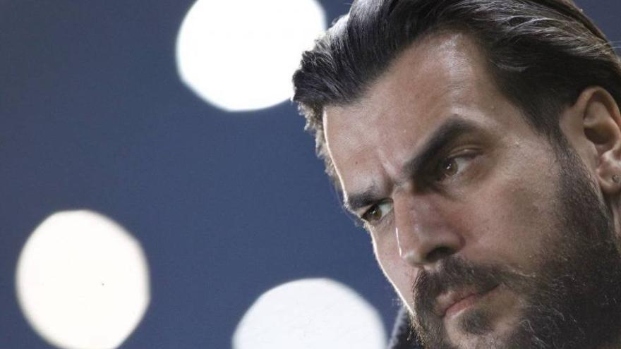 «Συγγνώμη για την ύποπτη παραφωνία»