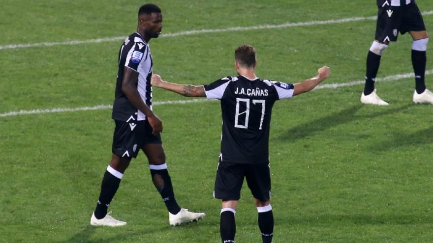 Στο «τραπέζι» οι ανανεώσεις