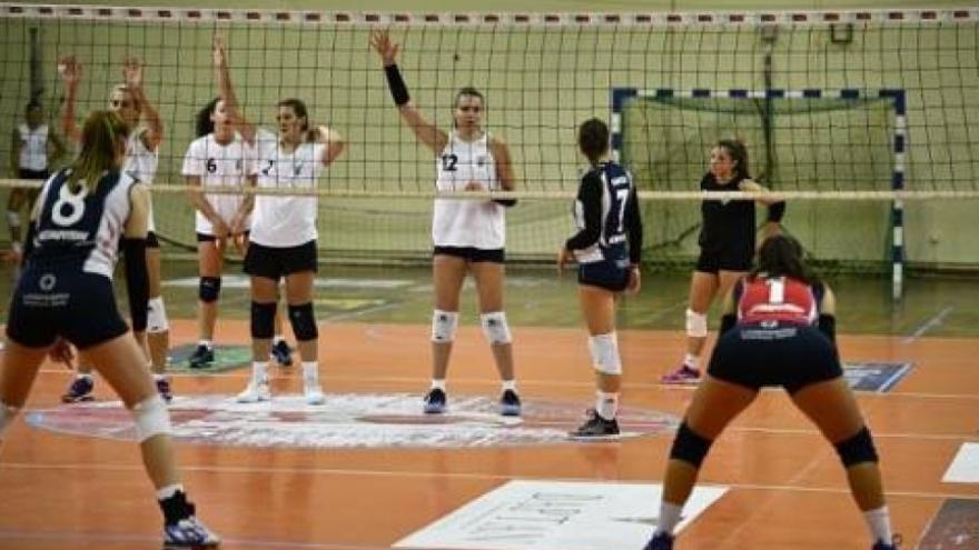 Πρόβα τζενεράλε για τη γυναικεία ομάδα βόλεϊ!