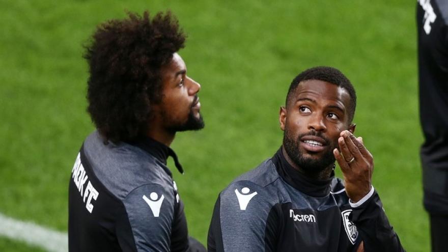 Πάνε για… 100άρα!