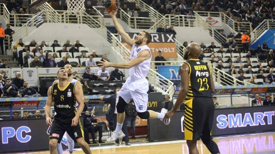 Εικόνες από τη νίκη επί της ΑΕΚ