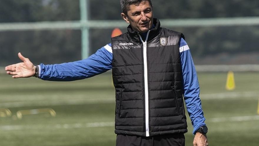 «Συγκεντρωμένοι για το τρίποντο»