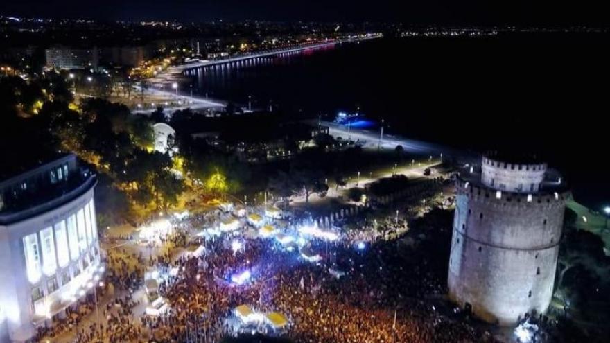 Τι ώρα φτάνει η ομάδα στο αεροδρόμιο «Μακεδονία»