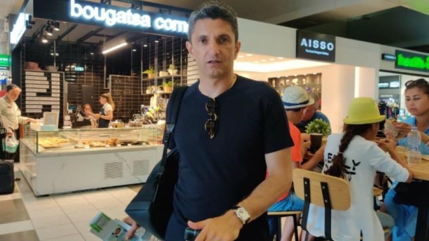 Αναχώρησε για Βουκουρέστι ο Λουτσέσκου