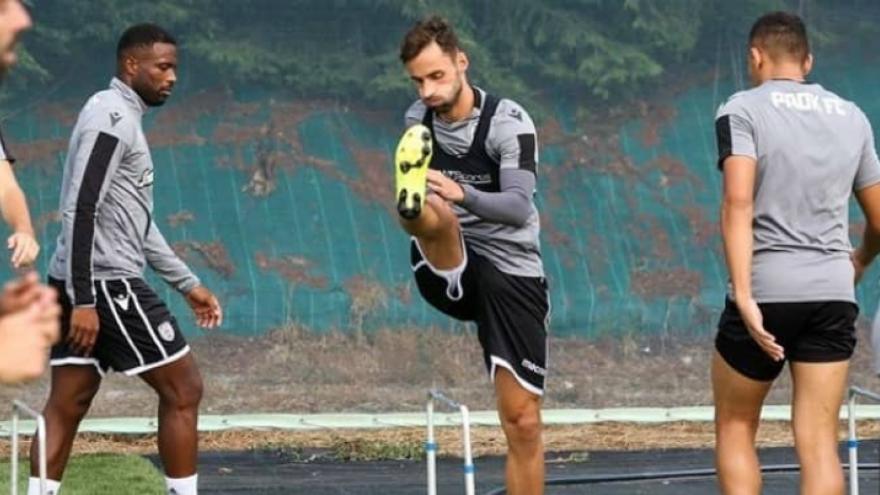«Ακόμα σκληρή δουλειά» (pic)