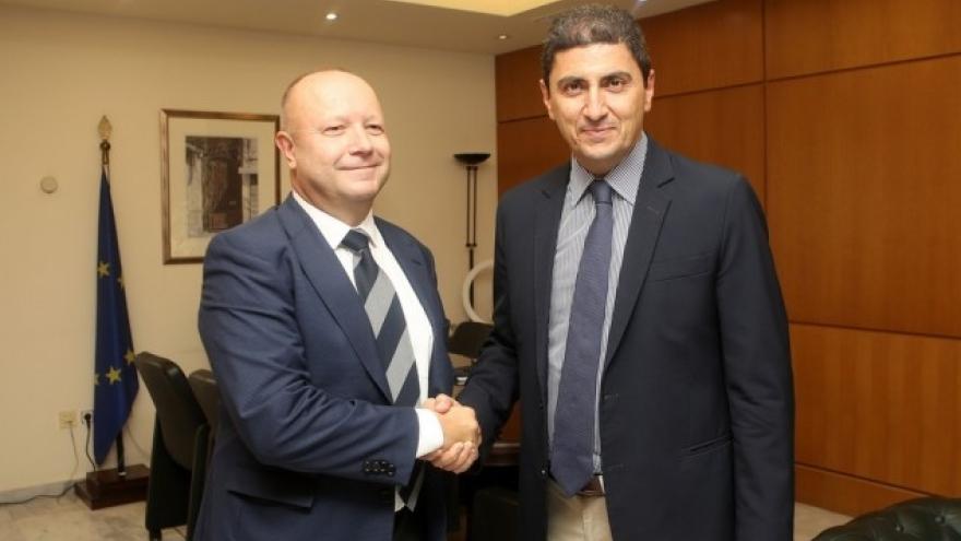 FIFA-UEFA: «Συγχαρητήρια στην Ελλάδα για το VAR»