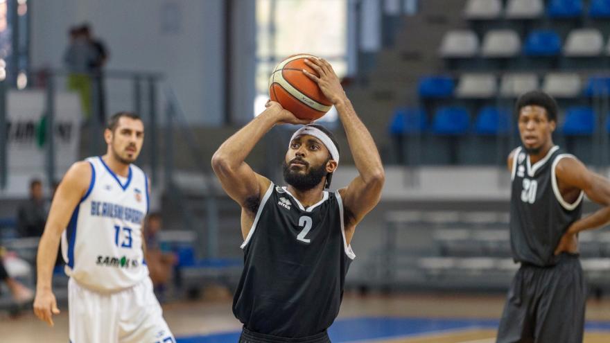 Μπεστ και Σμιθ πρώτοι σκόρερ στα φιλικά, εμφανές το αμυντικό κενό