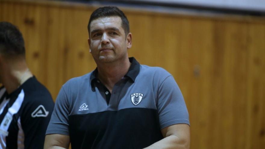 «Ευχαριστούμε τον κόσμο μας»