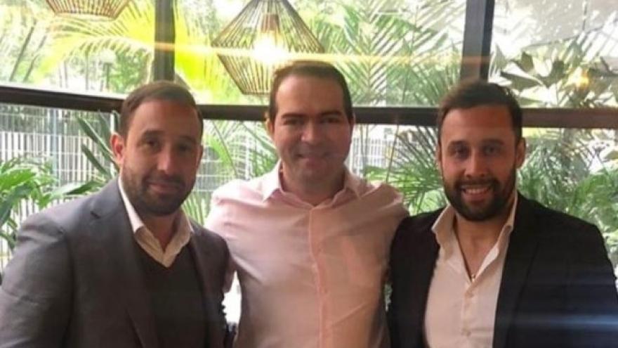 Συνάντηση στη Βραζιλία για… Σαββίδη (pic)