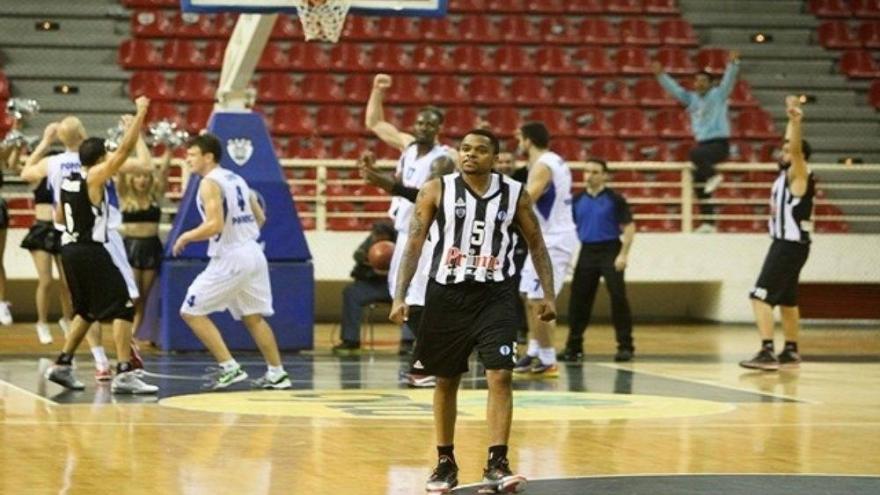 Aυτό ήταν buzzer beater! (video)