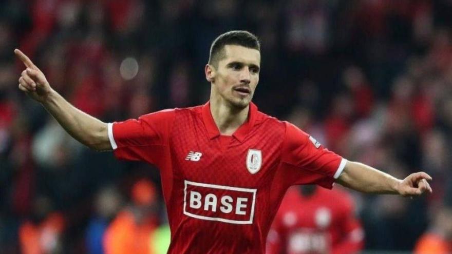 Σύμπτωση ή... άνοιγμα;