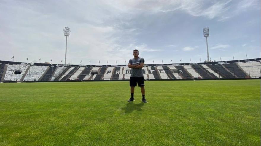 «Βήμα-βήμα» ο Ζαμπά (pic)