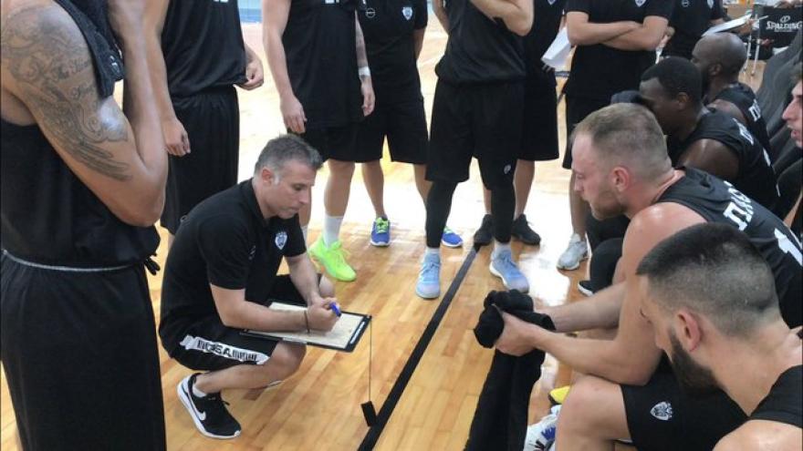 Μέξας: "Έχουμε δρόμο ακόμη σε άμυνα και επίθεση"