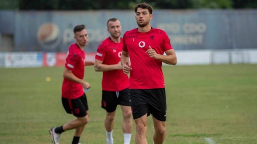 «Ο Μιχάι παίζει σε τοπ ομάδα!»