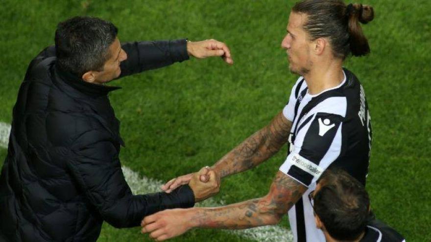 “Ασπρόμαυρη” μάχη στη Σαουδική Αραβία!