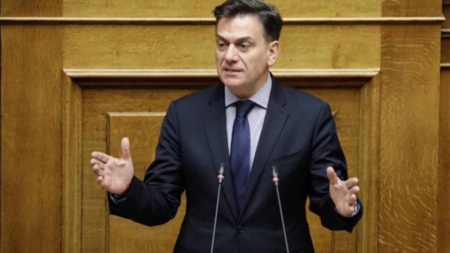 ΣΥΡΙΖΑ: «Πρώτη φορά αποφασίζει το Μαξίμου για πρόεδρο της ΕΠΟ»