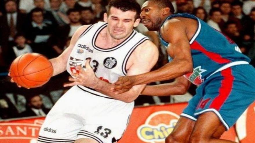 Ξανά στα «ασπρόμαυρα» ο Ζόραν Σάβιτς!