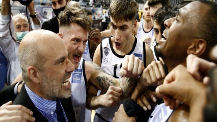 Παρακάμερα… πώρωση! (vid)