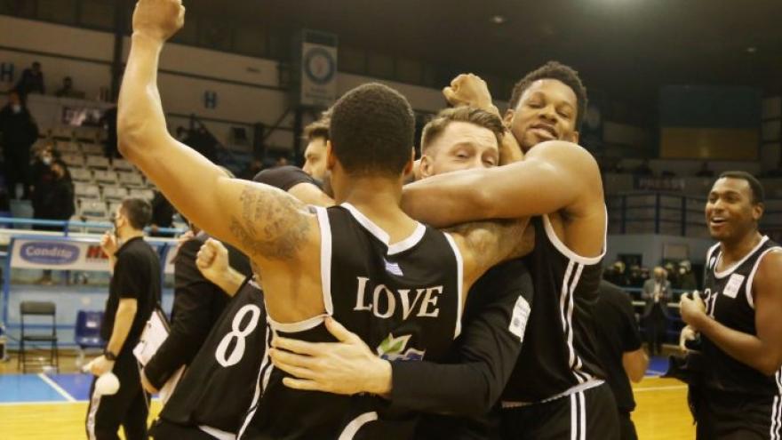 Με πάθος στα Play off!