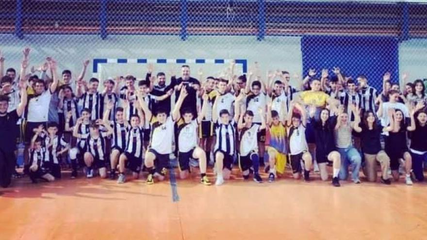 Πραγματική γιορτή του Χάντμπολ στην Μίκρα!