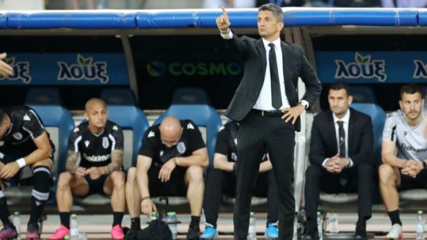 H πρώτη παραδοχή του Λουτσέσκου