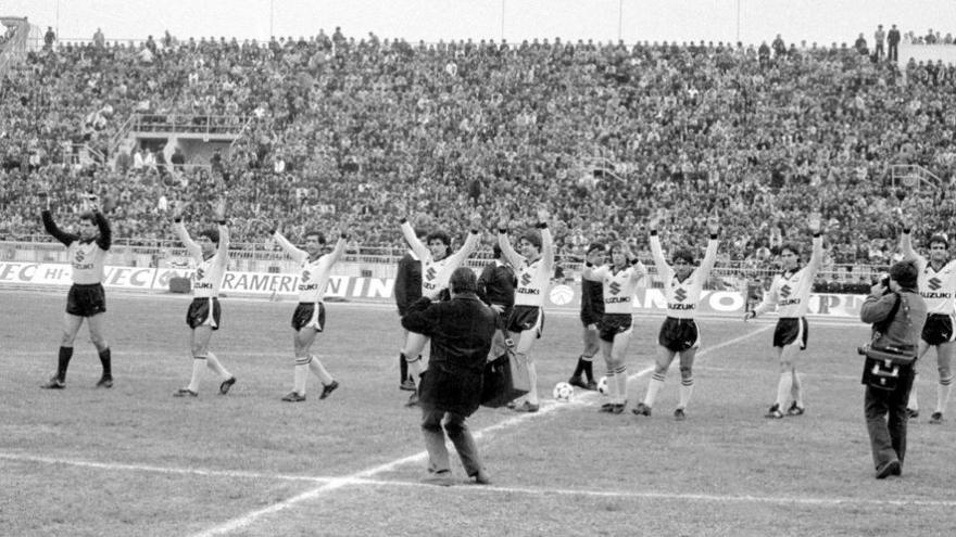 Ούτε μία μεταγραφή! (1983)