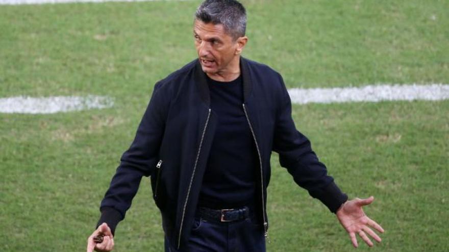 Μ.Μ.Ε Ρουμανίας: «Τεράστιο σκάνδαλο στον Πειραιά»
