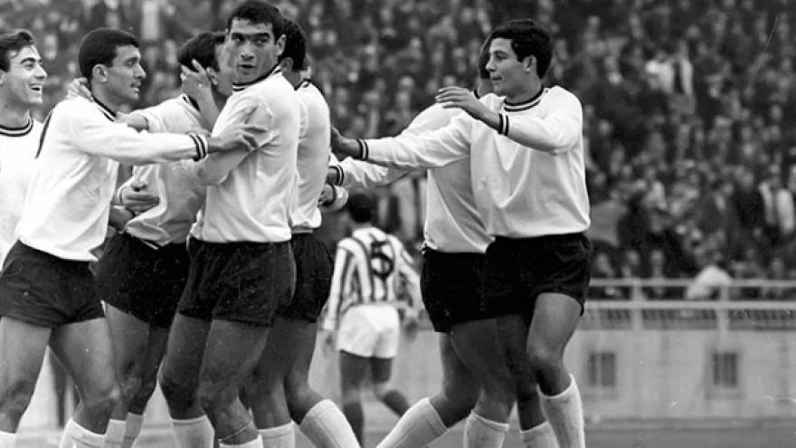 Σαν σήμερα το δεύτερο διπλό στον Πειραιά! (1967)