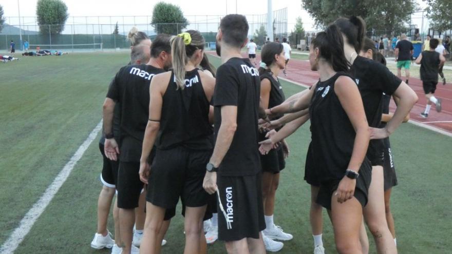 Πρώτη συνάντηση για το Βόλεϊ γυναικών (pics)