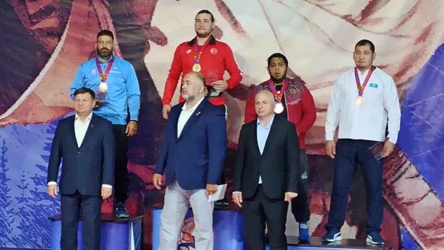 «Αργυρός» στον κόσμο ο Παπαδάτος!