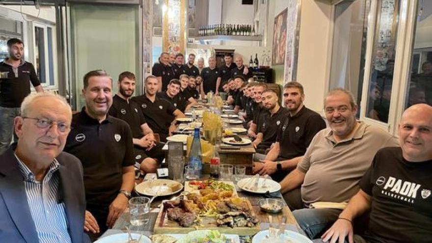Οικογενειακό κλίμα και γεύμα στον ΠΑΟΚ! (pic)