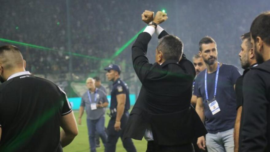 Το παράδειγμα του VAR που δικαιώνει τον Λουτσέσκου