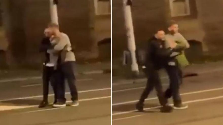 Ο μεθυσμένος Μπράμπετς και τα... παραπατήματα στους δρόμους της Τσεχίας μετά το ξενύχτι (vid)