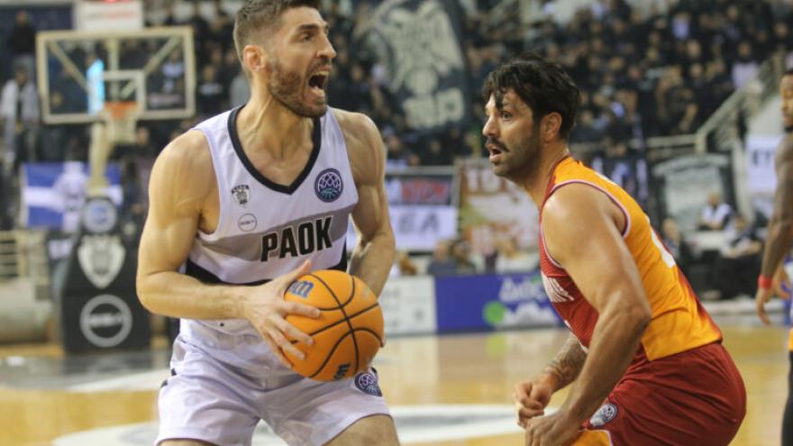 Τα κεφάλια μέσα…