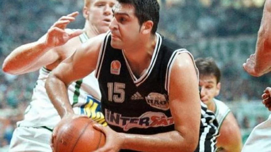 Ο Γιαννούλης αποκάλυψε απίθανη ιστορία με τον έξαλλο Ίβκοβιτς!