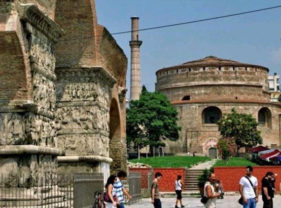 Φωτογραφία της Ροτόντας και της Καμάρας Θεσσαλονίκης, σήμερα